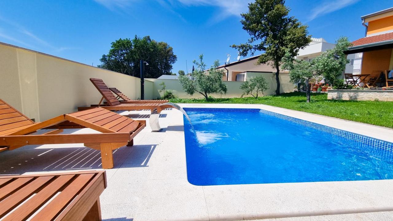 Holiday Home - Istrian Dream With Swimming Pool Peroj Exteriör bild